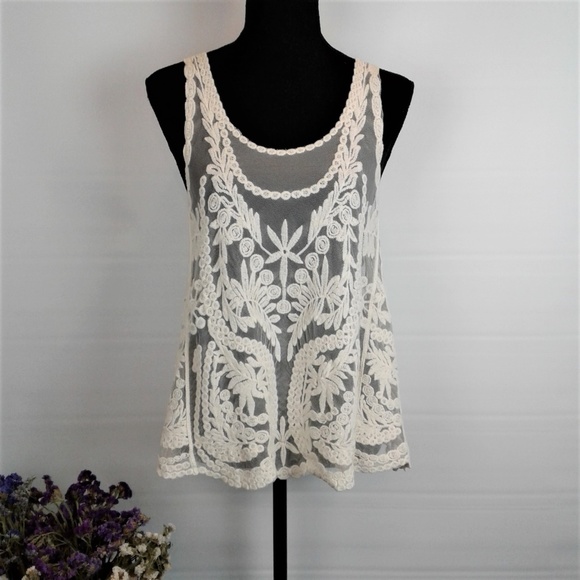 Nabu Tops - Nabu sheer lace tank top